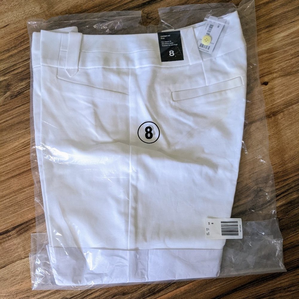 The Limited Cassidy Fit Crop size 8 White NWT